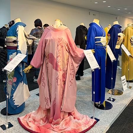 東京着物ショー2025着物スタイル展で展示した織田着物専門学校着物科学生の作品