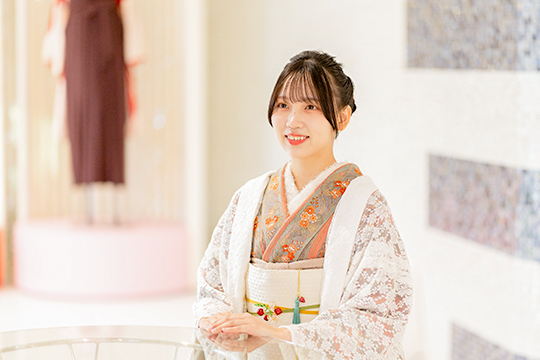 織田着物専門学校着物科学生にインタビュー