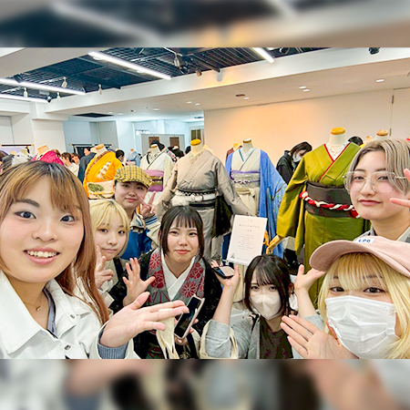 東京着物ショー2026へ見学に訪れた織田着物専門学校着物科学生